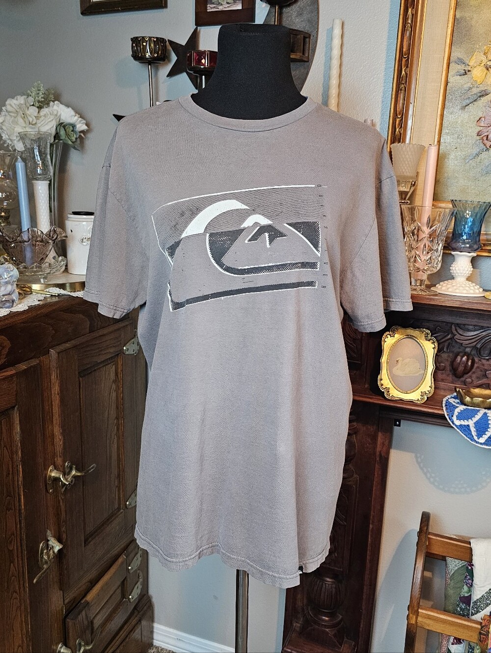 Quiksilver Gray Logo Graphic T-Shirt Mens Large Surf Skate Casual Tee